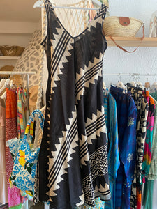 Vestido Etnico Black & White