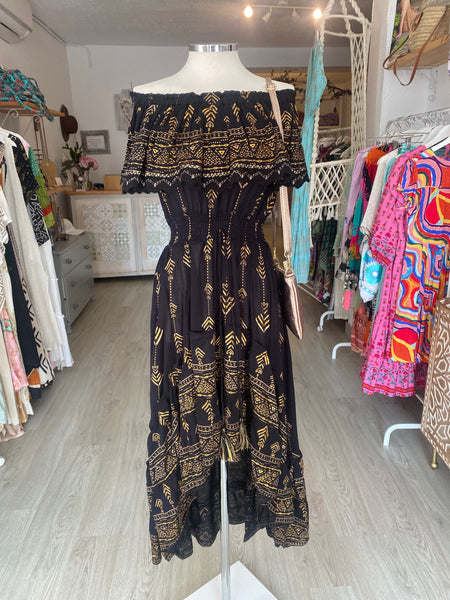 Vestido Asimétrico Black & Gold