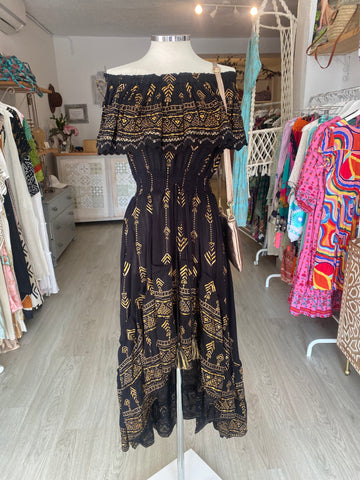 Vestido Asimétrico Black & Gold